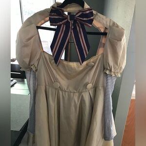 M3GAN cosplay costume size XL NWT